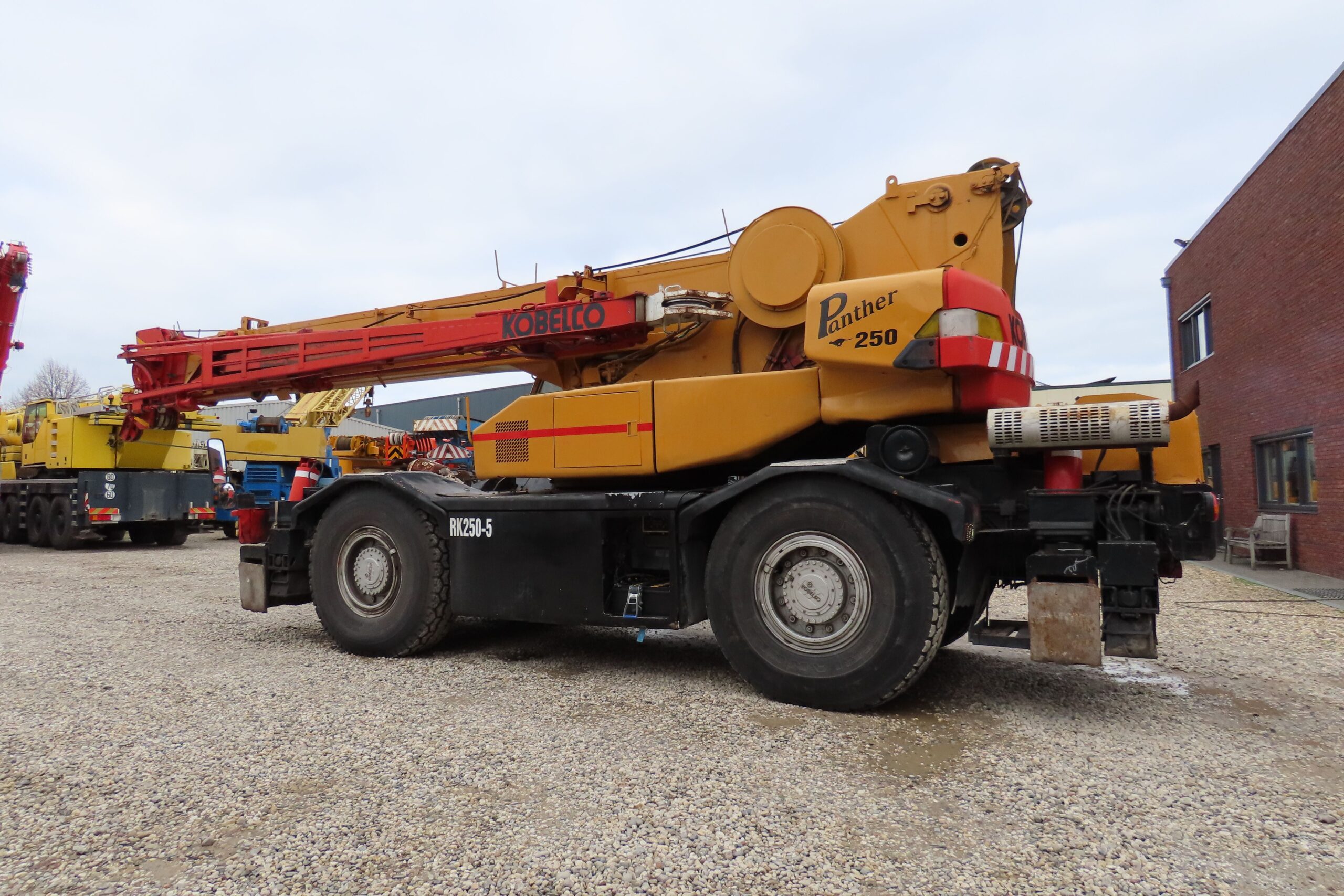 KobelcoRK250-3_EZ05768_4