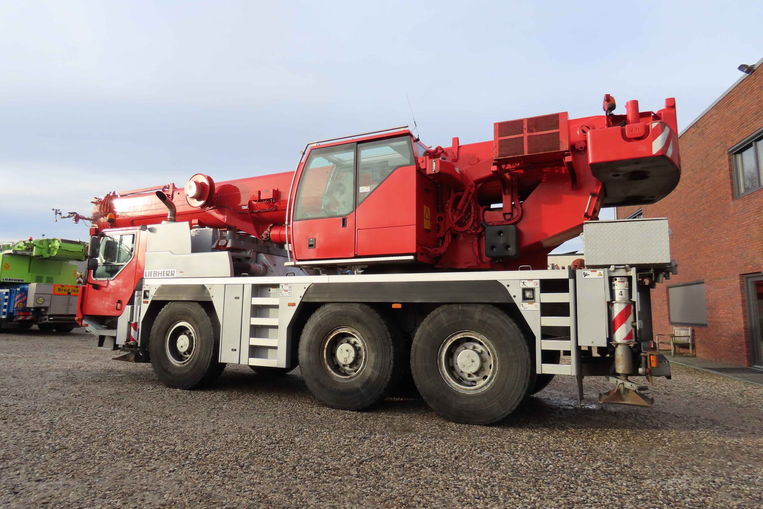 Liebherr LTM 1055-3.2 aus dem Jahr 2011 mit der Seriennummer 085129