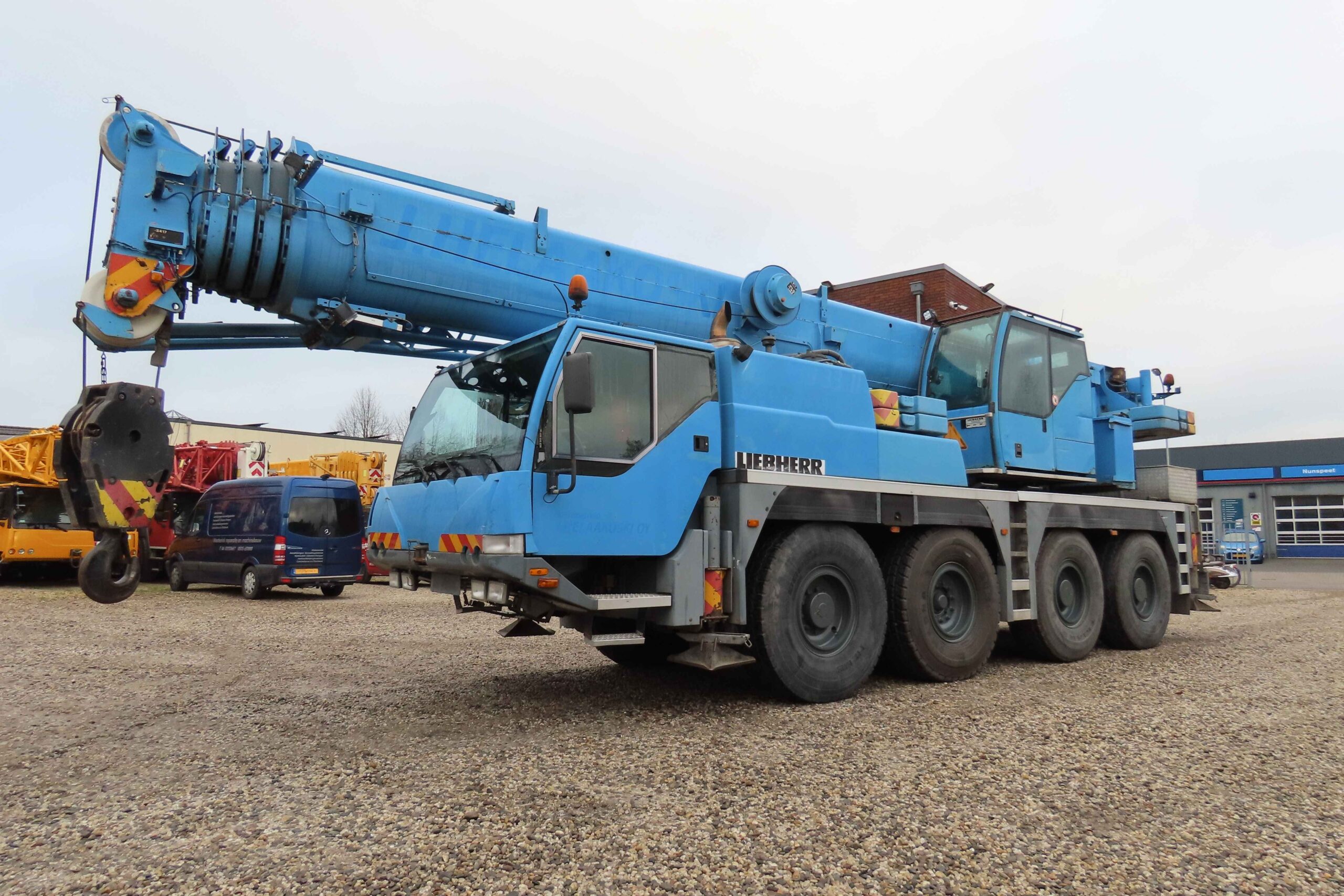 Liebherr LTM 1060/2 aus dem Jahr 2001 mit der Seriennummer 057240