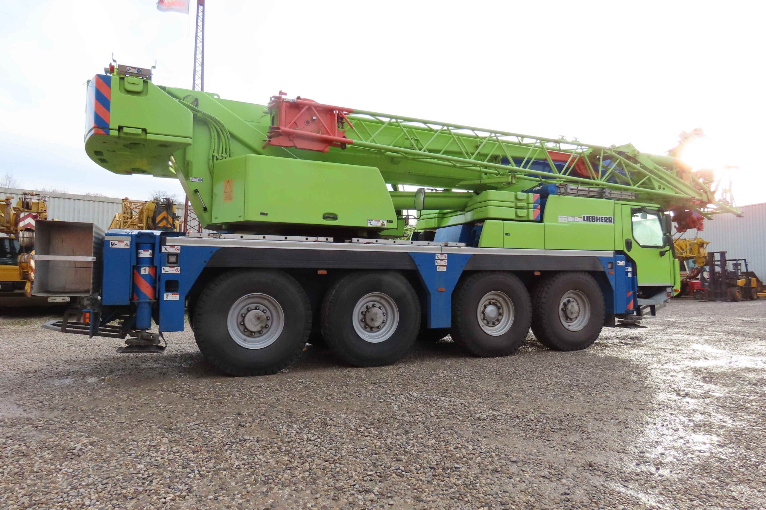 Liebherr LTM 1070-4.2 aus dem Jahr 2016 mit der Seriennummer 060545