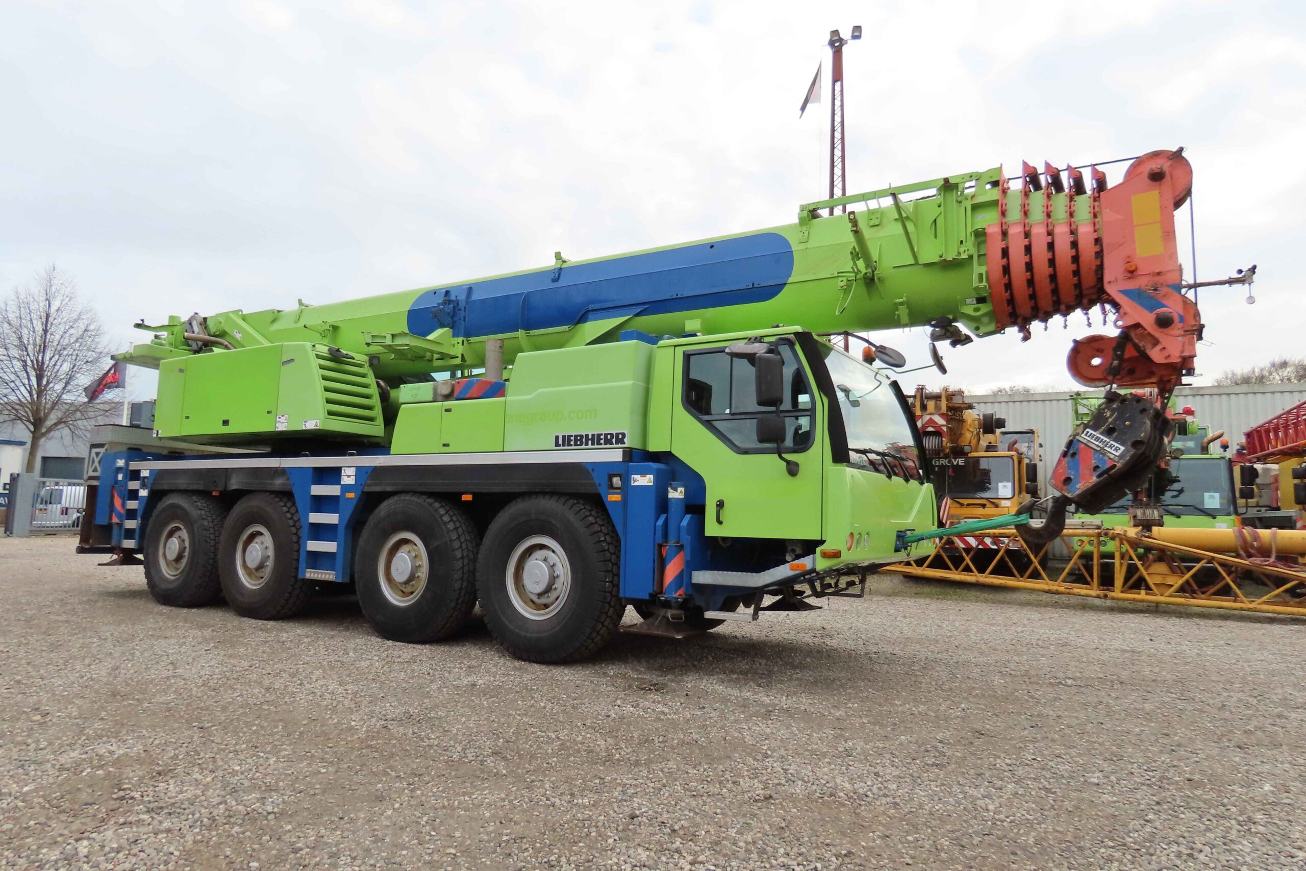 Liebherr LTM 1090-4.1 aus dem Jahr 2010 mit der Seriennummer 062188