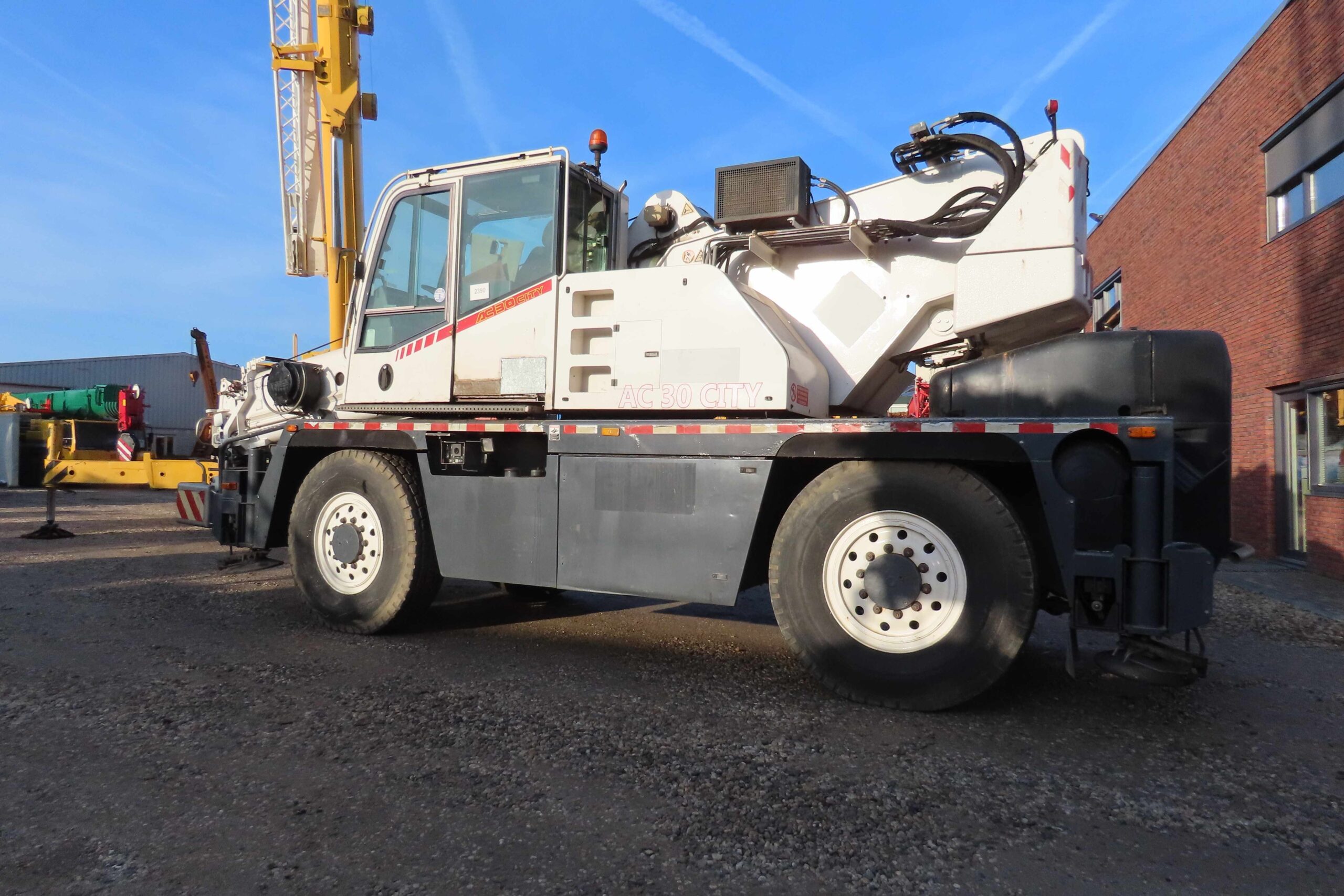 Terex-Demag AC 30 City uit 2004  met serienummer 86425