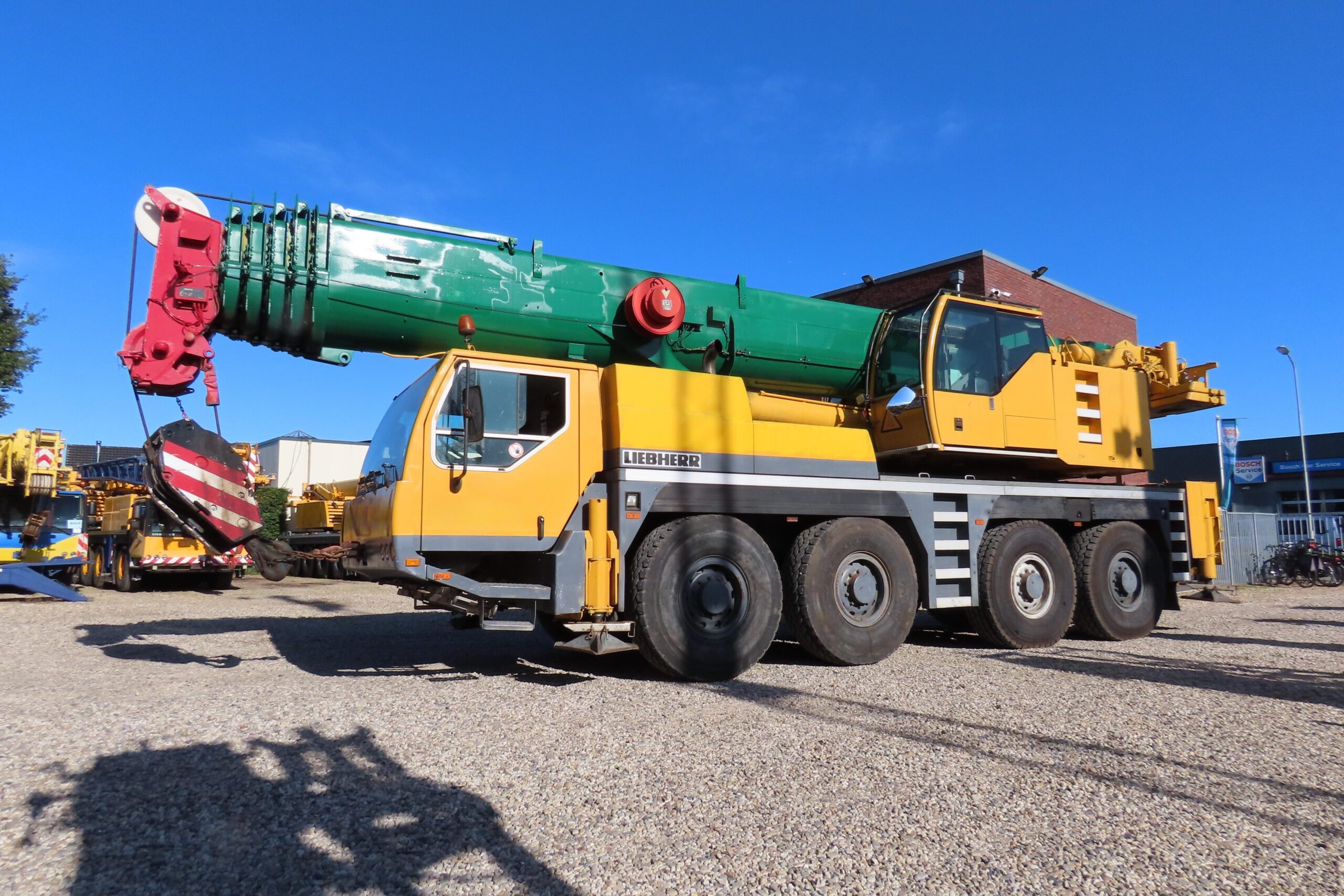LiebherrLTM1100-4.1_063328_1