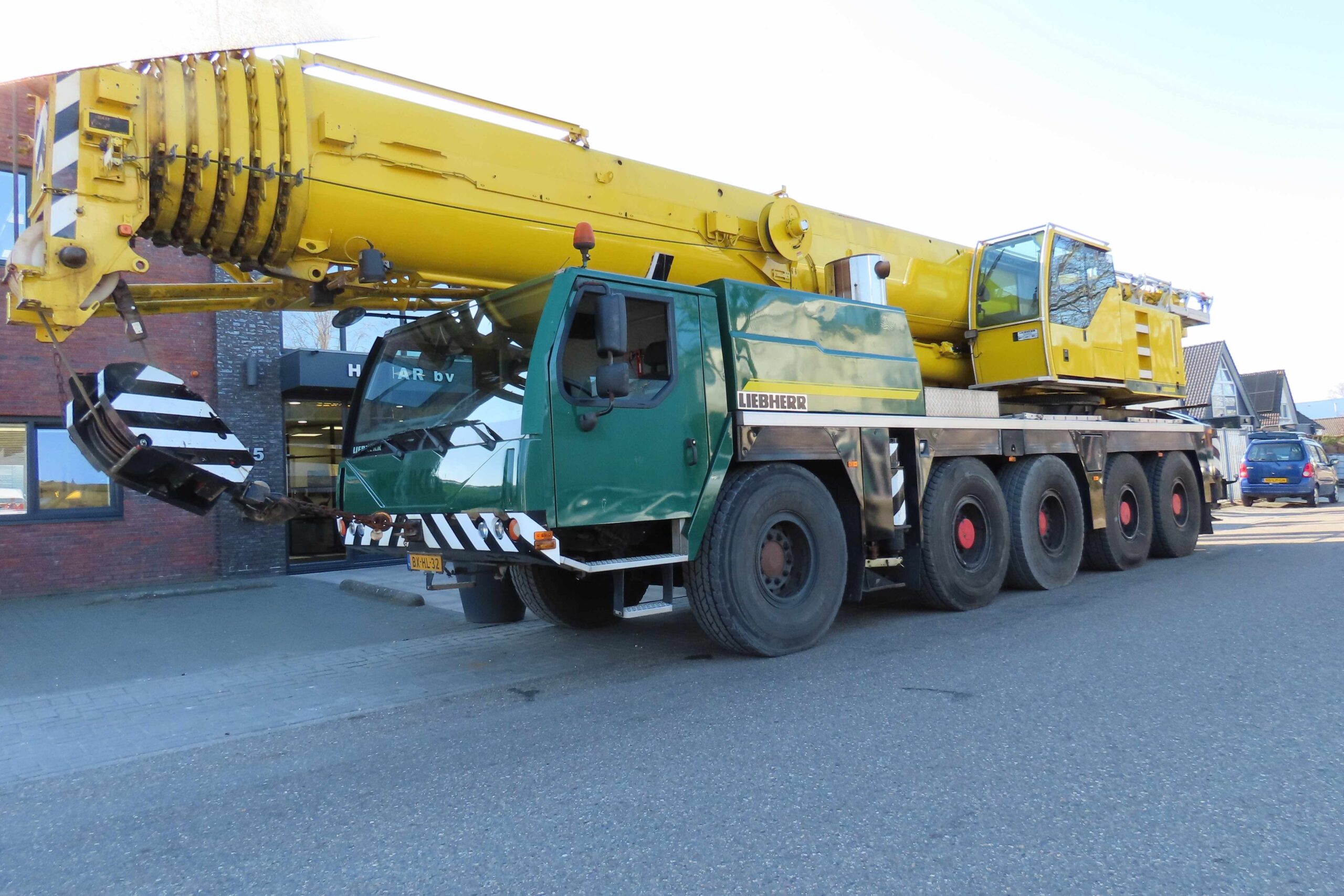 Liebherr LTM 1130-5. 1