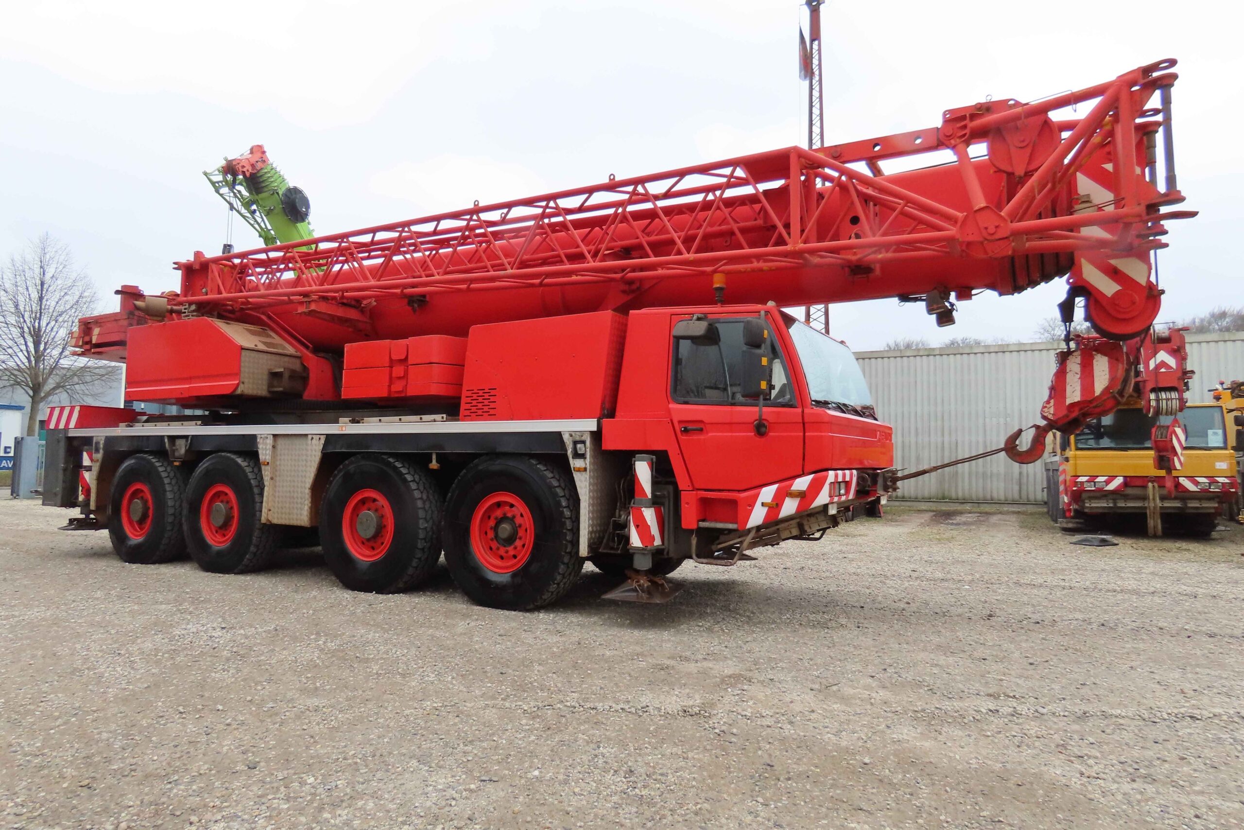 Tadano-Faun ATF 90G-4 uit 2008 met serienummer 2045136 te koop.