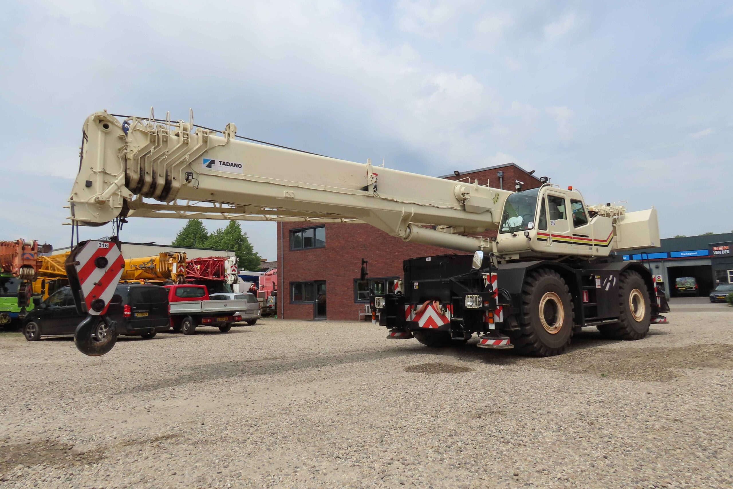 Tadano GR 700 E-1 uit 2004 met serienummer 545586