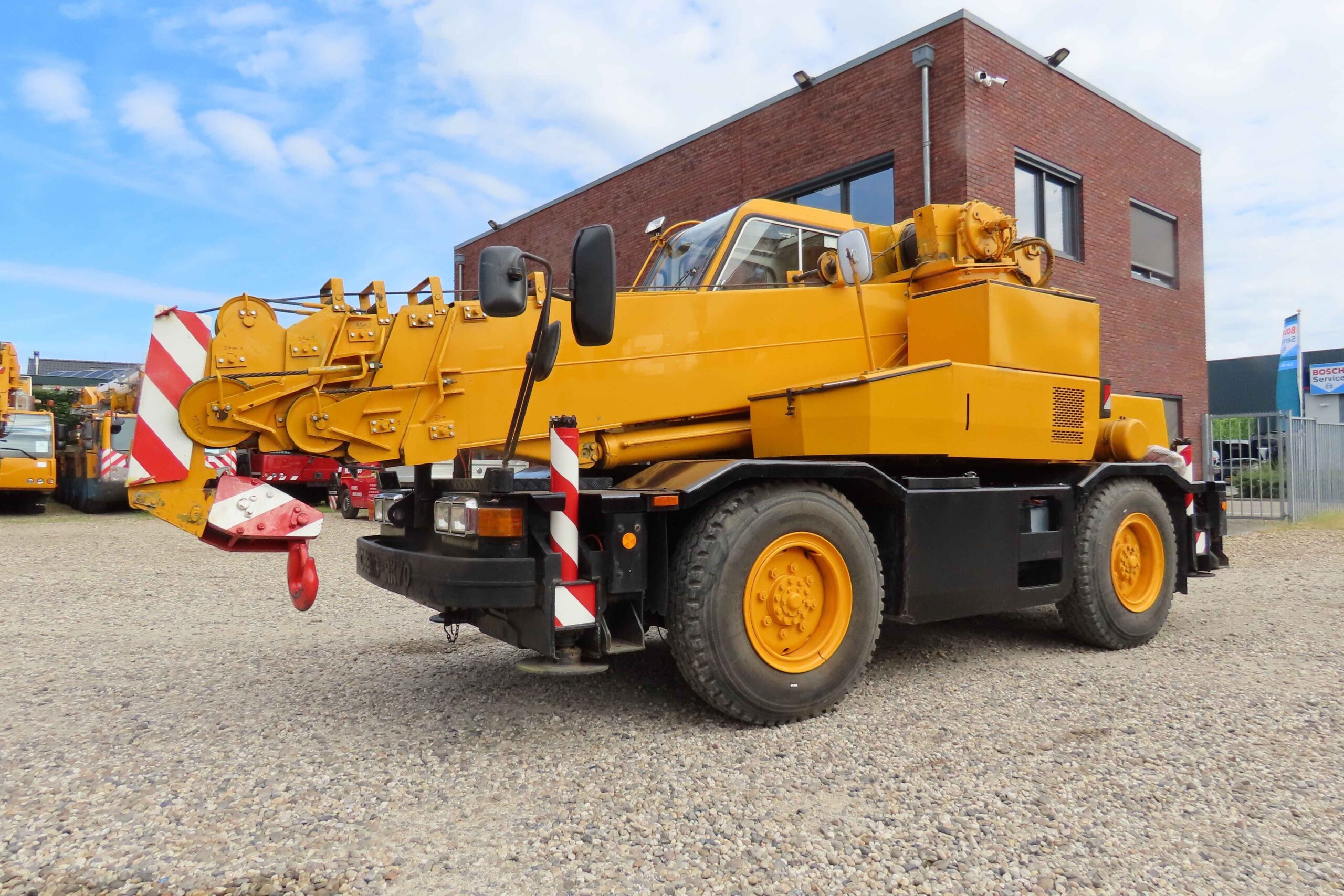 Kobelco RK 70-2 uit 1992 met serienummer EN13671.