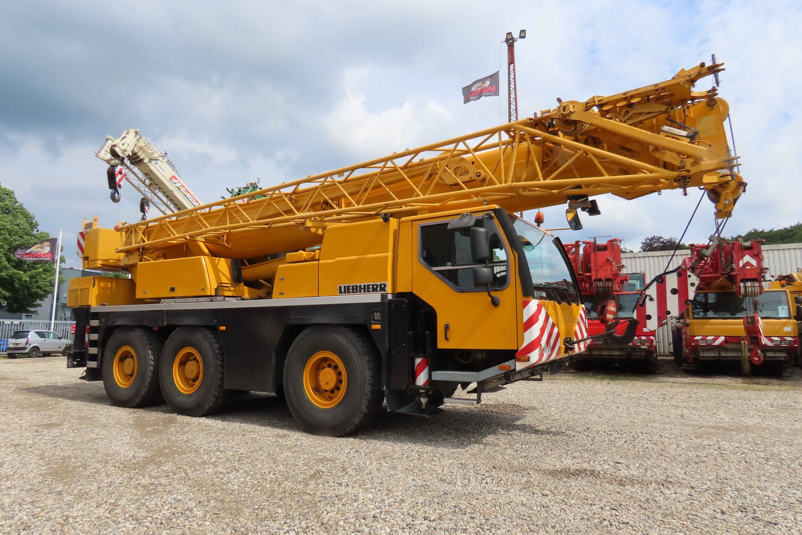 Liebherr LTM 1045-3.1 uit 2007 te koop met serienummer 053621.