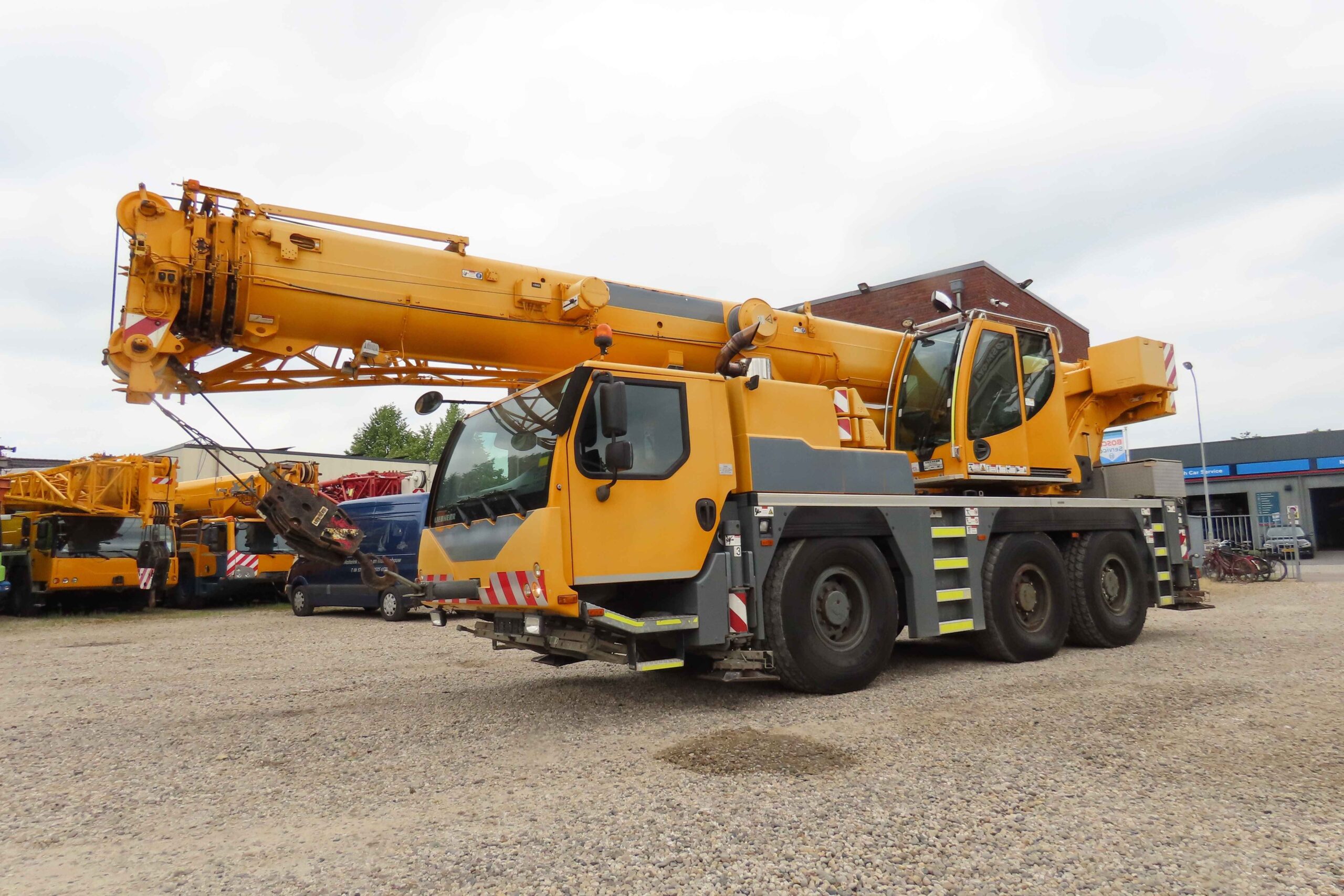 Liebherr LTM 1050-3.1 uit 2016 te koop met serienummer 083766.