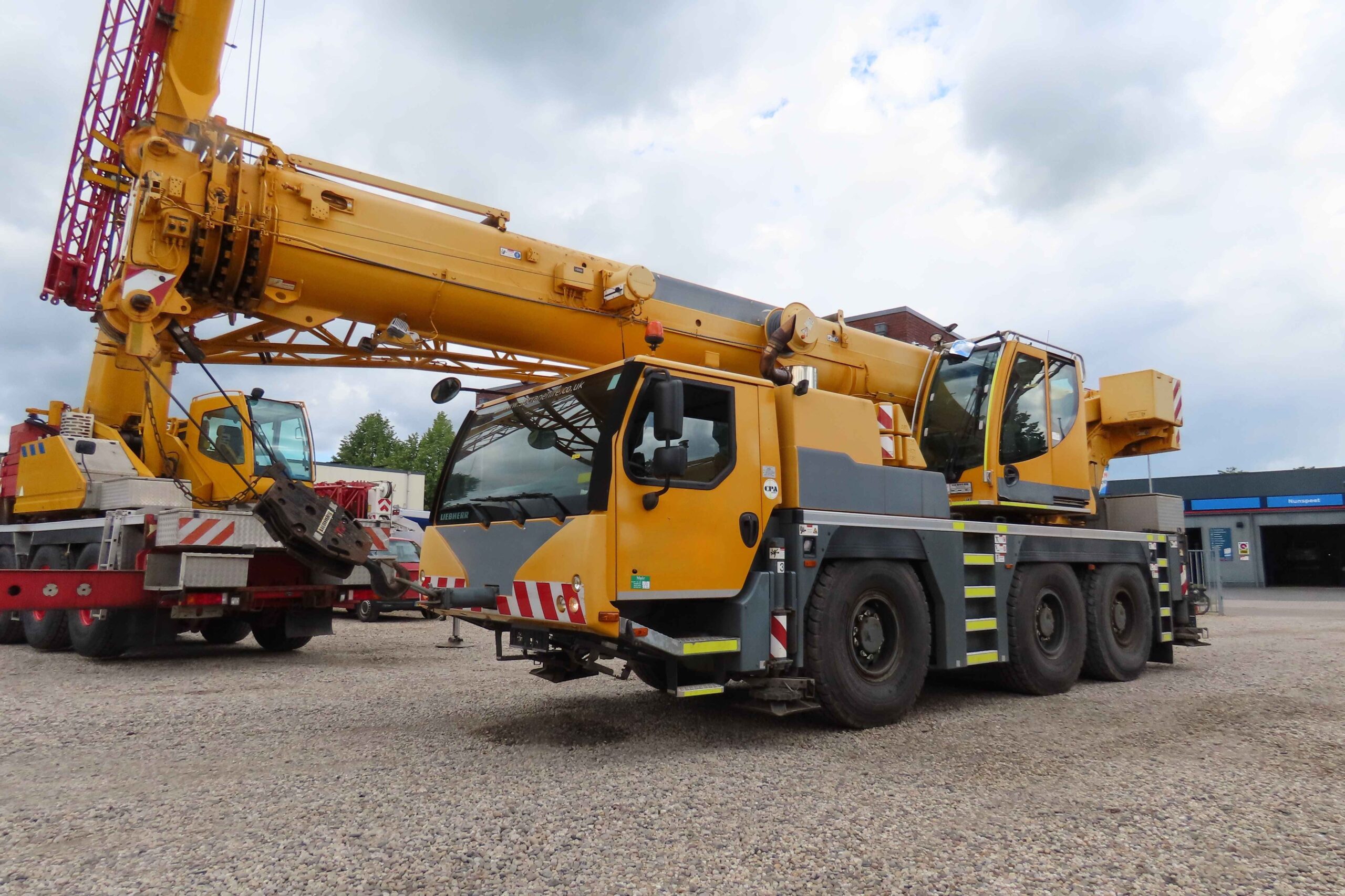 Liebherr LTM 1050-3.1 te koop uit 2017 met serienummer 083801