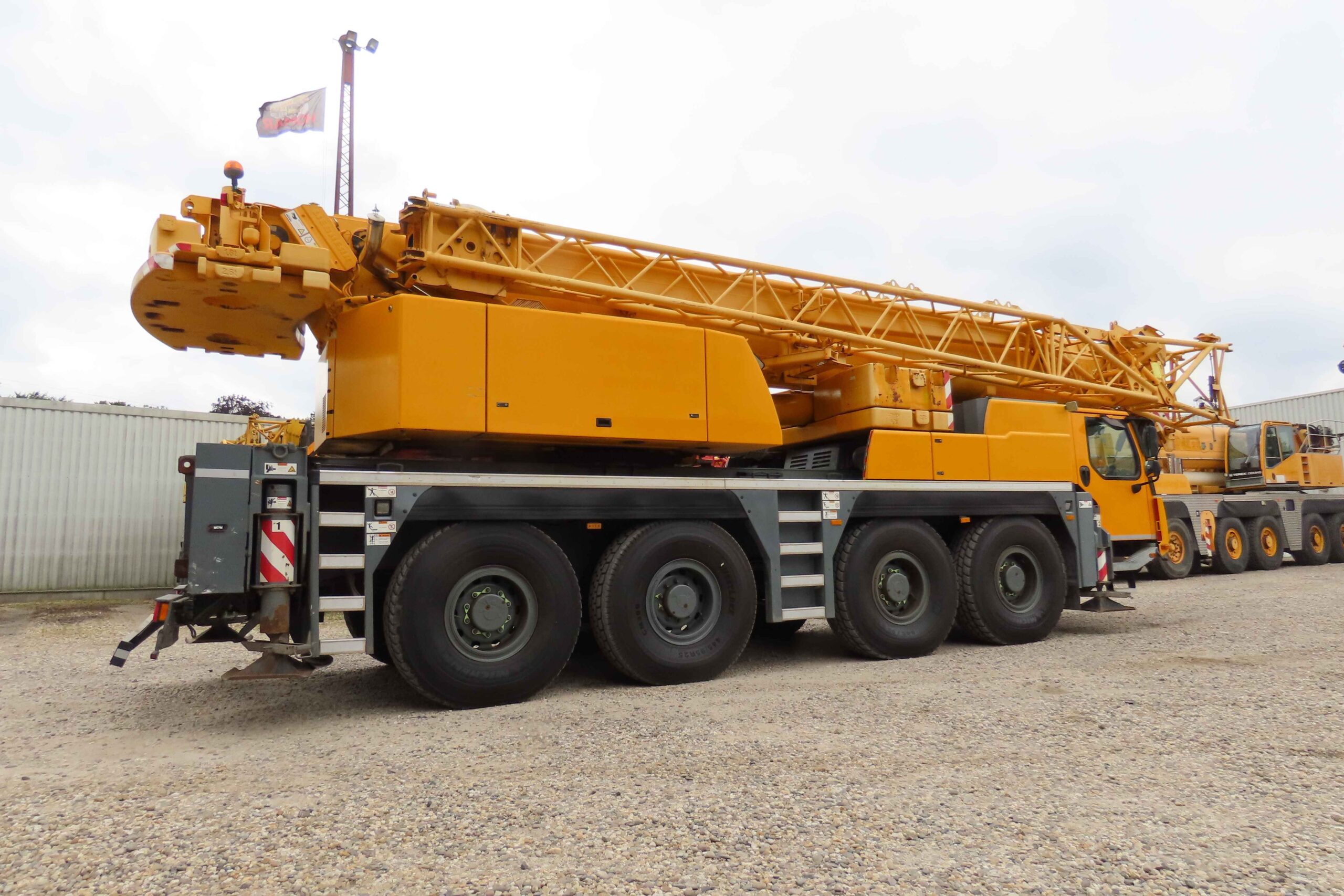 Liebherr LTM 1090-4.1 uit 2015 te koop met serienummer 062494