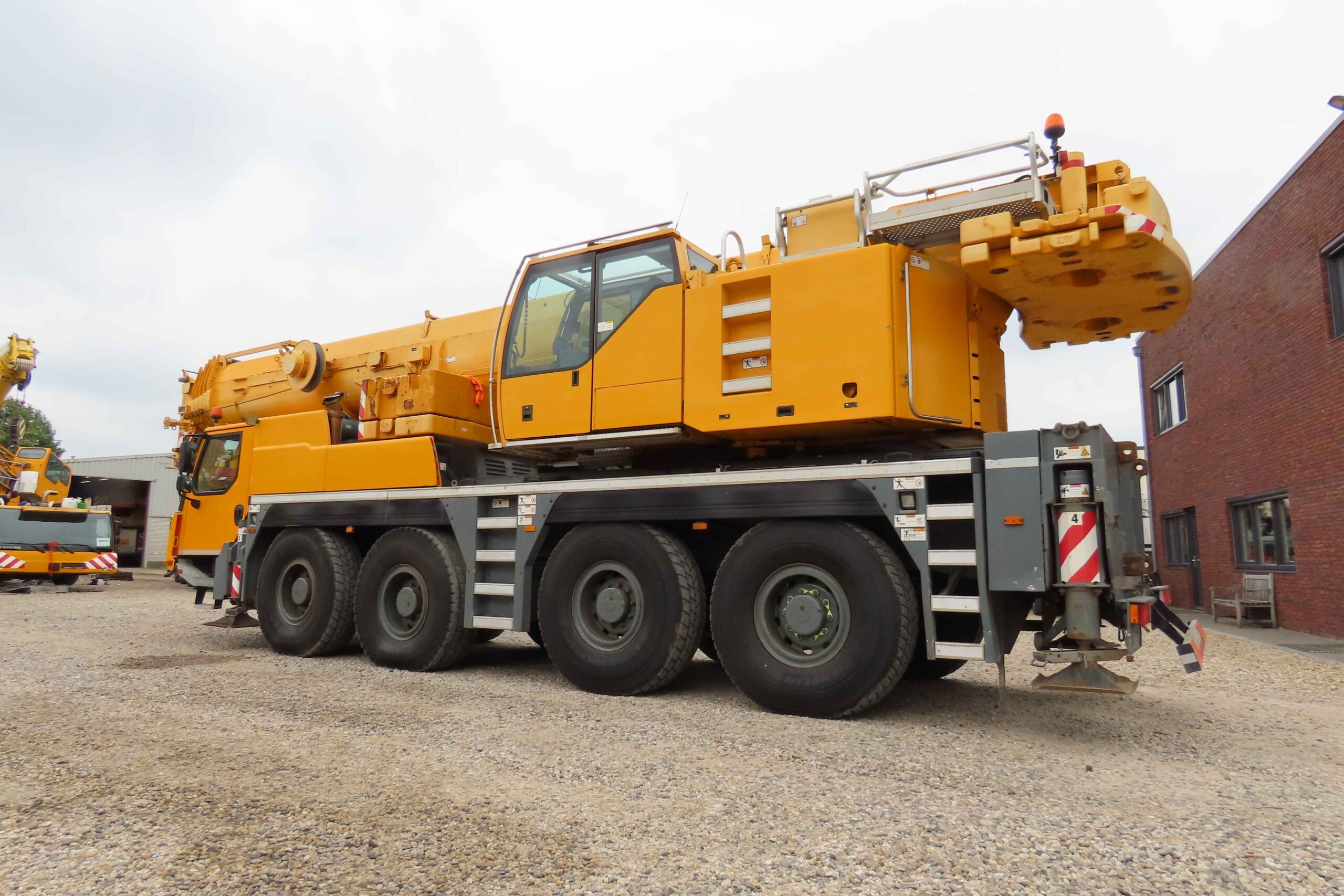 Liebherr LTM 1090-4.1 uit 2015 te koop met serienummer 062494