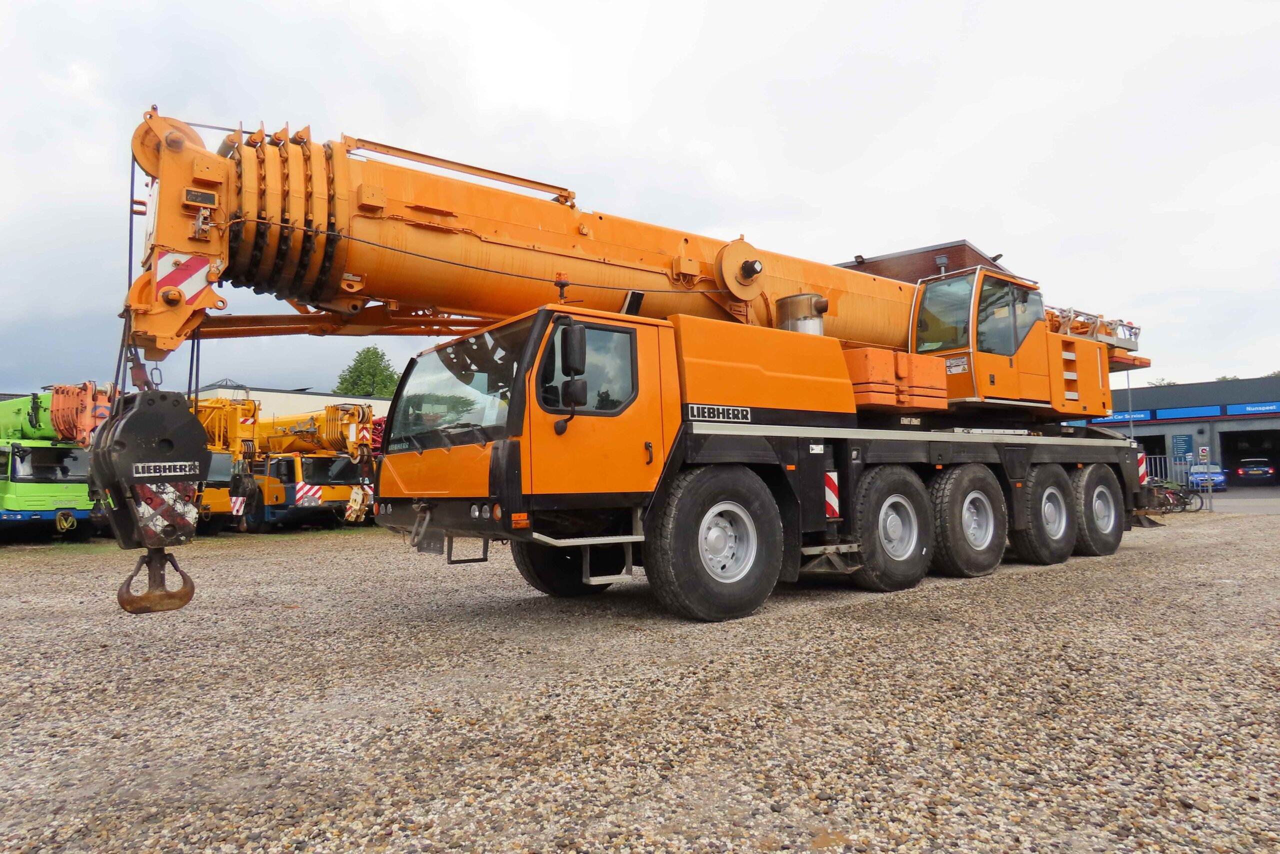 Liebherr LTM 1130-5.1 uit 2011 te koop met serienummer 066254