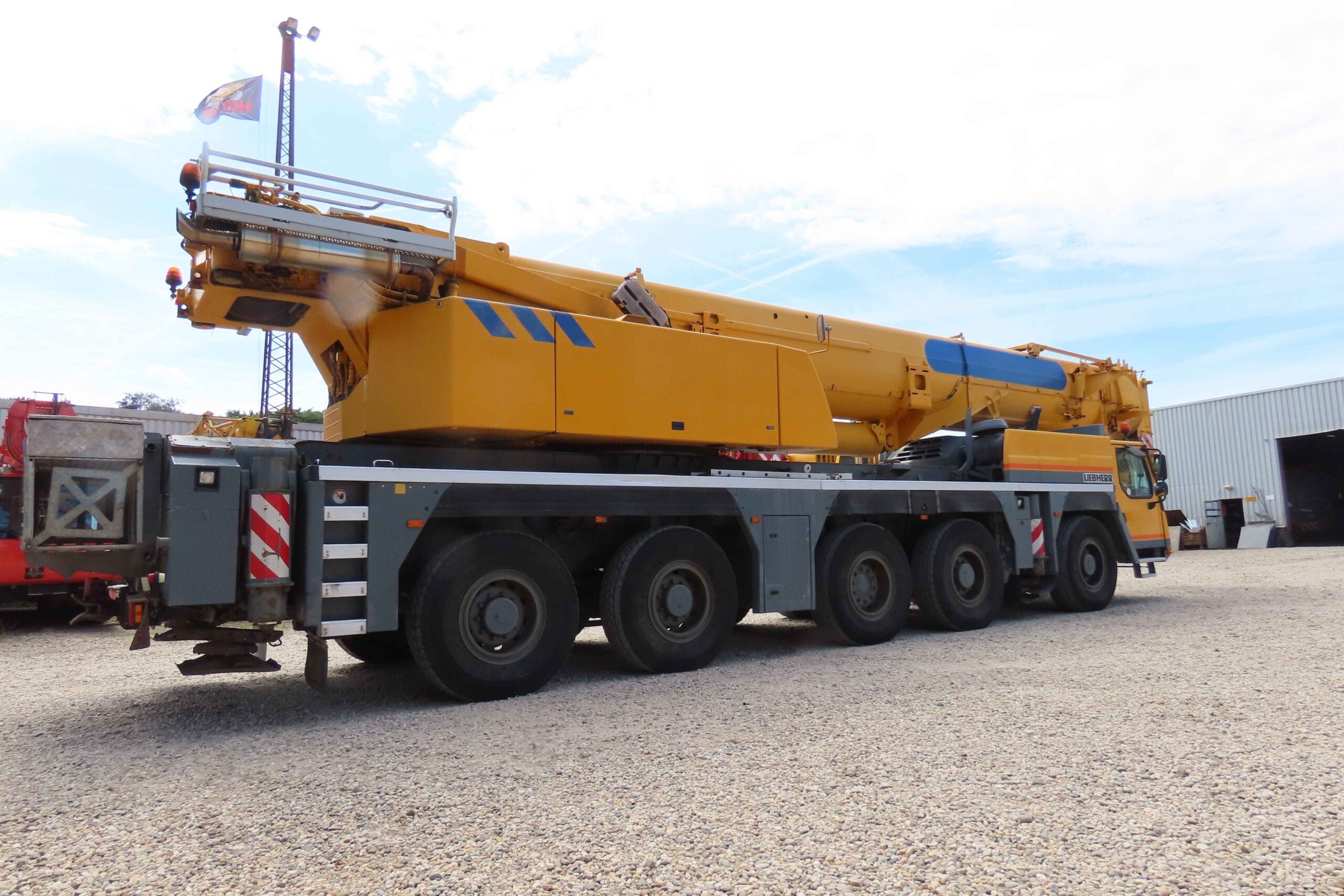 Liebherr LTM 1200-5.1 uit 2007 te koop met serienummer 069576.