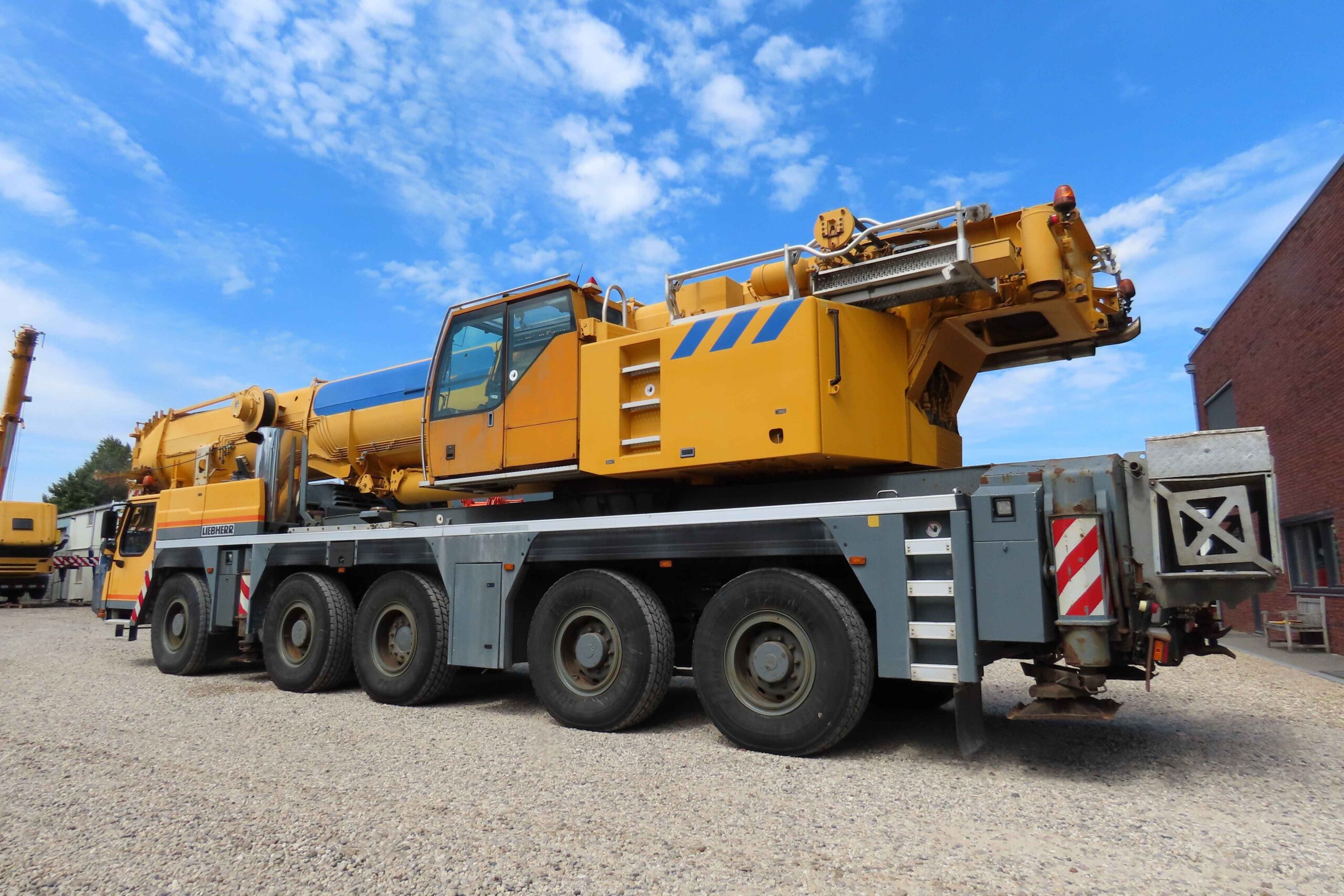 Liebherr LTM 1200-5.1 uit 2007 te koop met serienummer 069576.